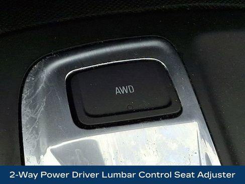 Used 2020 Chevrolet Equinox LT image 27