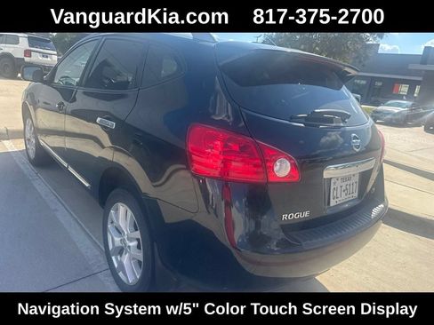 Used 2013 Nissan Rogue SL FWD image 2