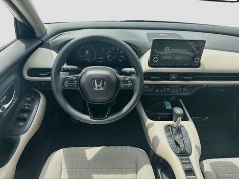 Certified 2025 Honda HR-V LX image 20