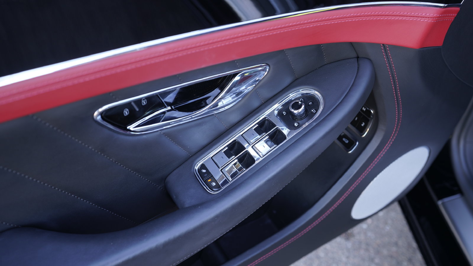 Certified 2024 Bentley Continental GT AWD/4WD image 26