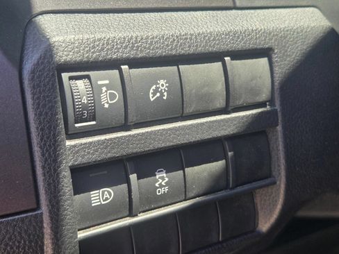 Used 2025 Toyota Tacoma SR5 RWD image 11
