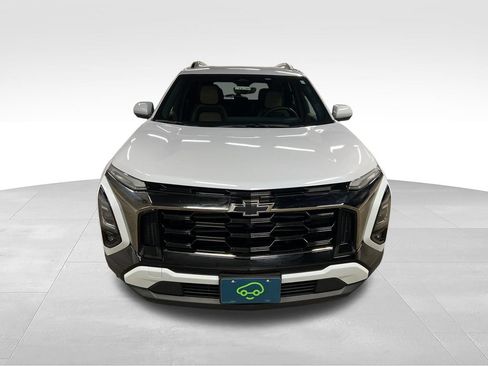 Certified 2026 Chevrolet Equinox ACTIV w/ Convenience Package III FWD image 4