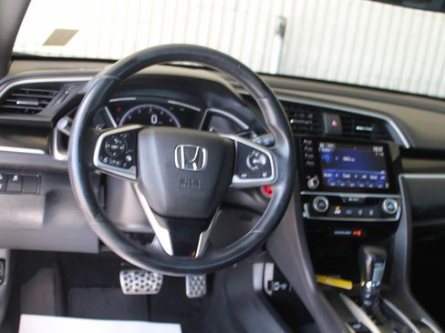 Used 2019 Honda Civic Sport image 18