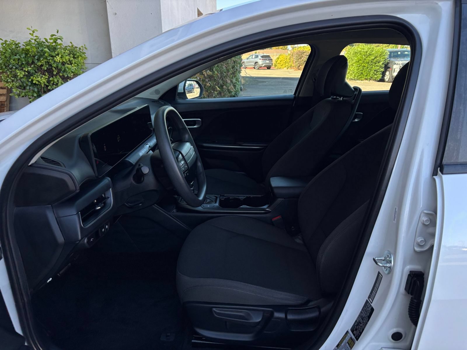 Used 2026 Kia K4 FWD image 26