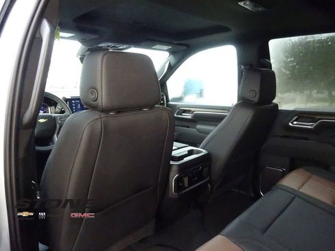 New 2026 Chevrolet Silverado 3500 High Country w/ High Country Premium Package image 22