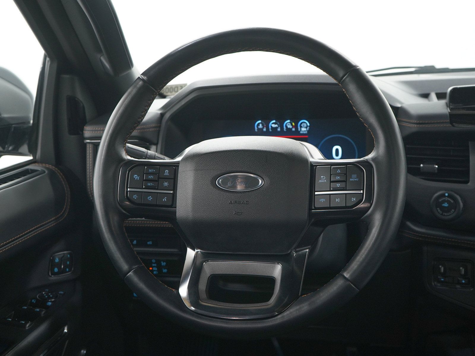 Used 2024 Ford Expedition Max Platinum AWD/4WD image 16