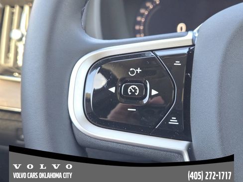 New 2026 Volvo XC90 B5 Plus w/ Protection Package Premier image 27