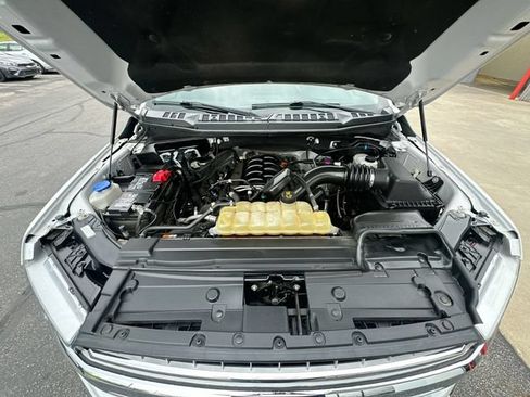 Used 2019 Ford F150 XLT w/ XTR Package AWD/4WD image 18