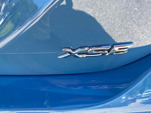 Used 2023 Toyota Camry XSE FWD image 14
