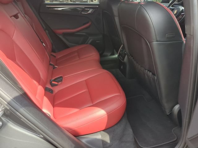 Used 2018 Porsche Macan AWD/4WD image 27