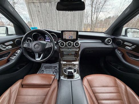 Used 2016 Mercedes-Benz GLC 300 4MATIC image 11