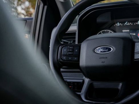 Used 2023 Ford F250 XLT w/ FX4 Off-Road Package image 42