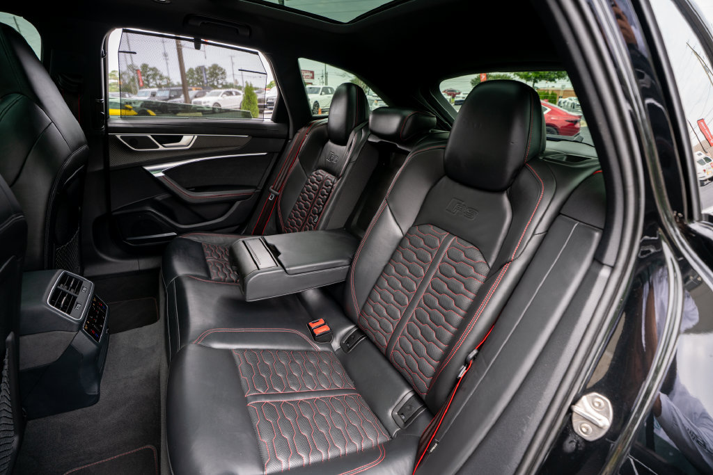 Used 2022 Audi RS 6 AWD/4WD image 55