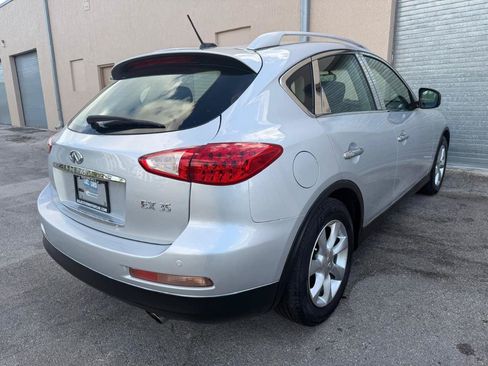 Used 2010 INFINITI EX35 Journey RWD image 10