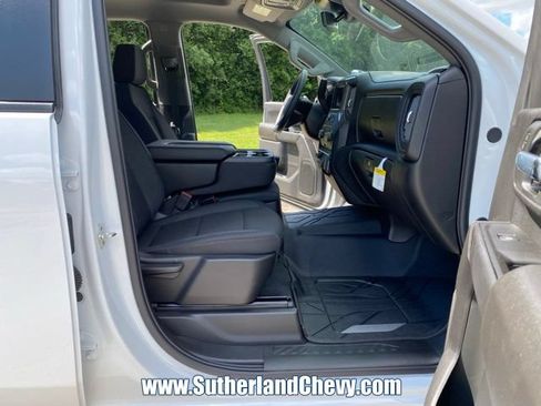 New 2026 Chevrolet Silverado 2500 Custom w/ Custom Value Package AWD/4WD image 25