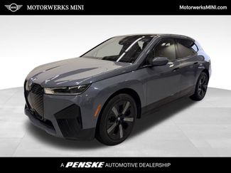 Used 2024 BMW iX xDrive50 w/ Premium Package AWD/4WD video 1