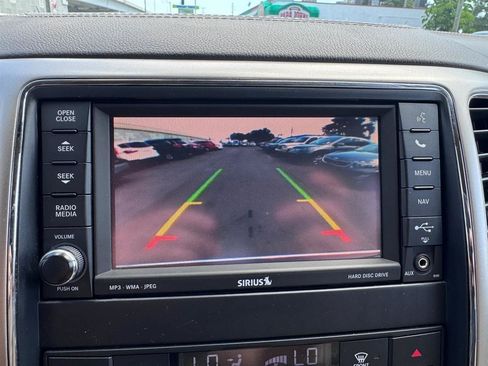 Used 2013 Jeep Grand Cherokee Overland RWD image 57