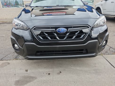 Used 2021 Subaru Crosstrek 2.5i Sport w/ Moonroof Package AWD/4WD image 11