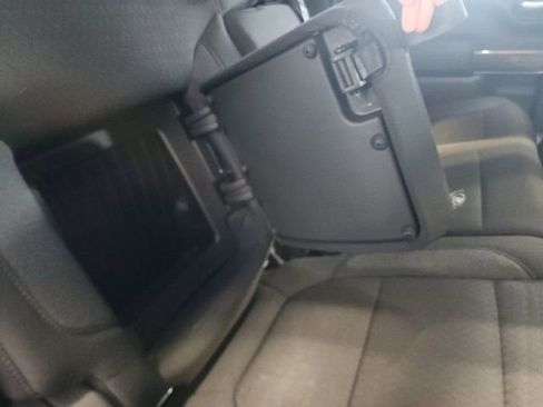 Used 2020 Chevrolet Silverado 1500 RST w/ All-Star Edition image 17