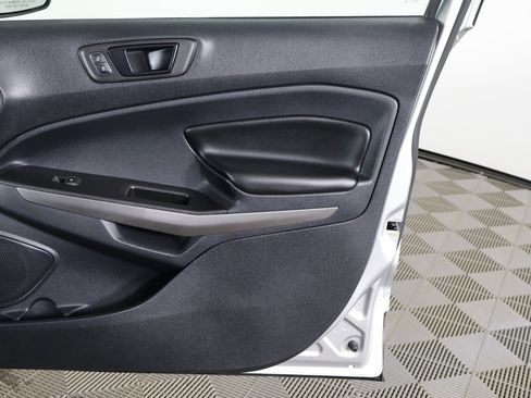 Used 2019 Ford EcoSport SES w/ SES Black Appearance Package image 22