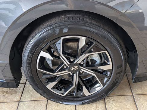Used 2025 Hyundai Sonata SEL FWD image 33