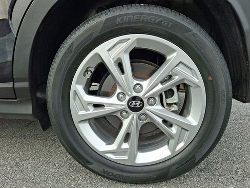 Certified 2023 Hyundai Kona SEL w/ Convenience Package image 9