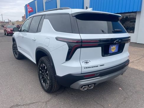 New 2026 Chevrolet Traverse Z71 w/ Enhanced Driving Package image 7