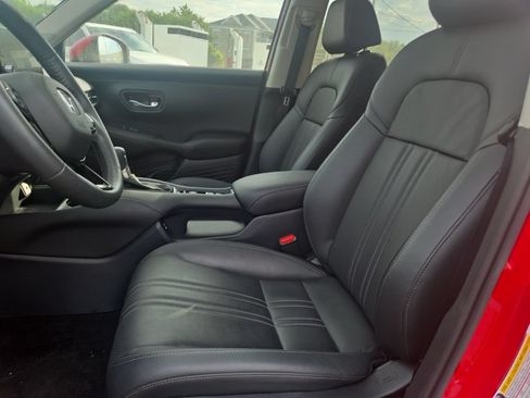 Used 2025 Honda HR-V EX-L image 17