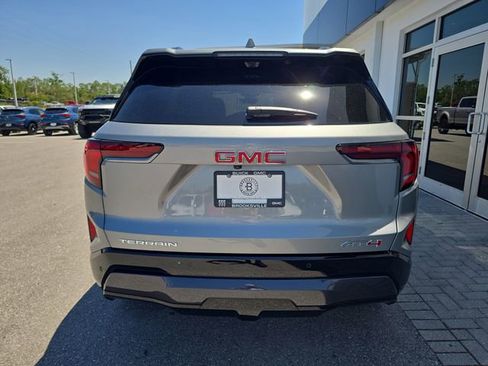 New 2026 GMC Terrain AT4 w/ Technology Package II AWD/4WD image 7