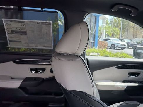 New 2026 Honda Passport TrailSport Elite image 16