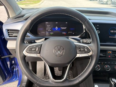 Used 2022 Volkswagen Taos SE image 26