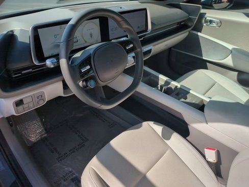 Used 2023 Hyundai Ioniq 6 SEL image 13