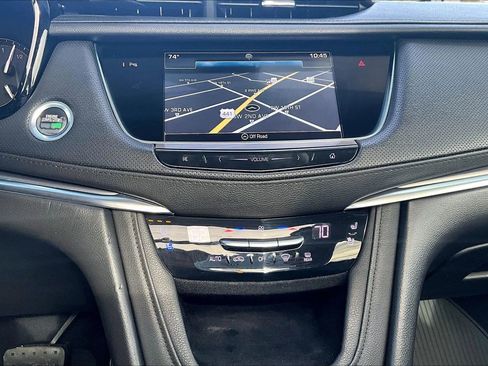 Used 2018 Cadillac XT5 Premium Luxury image 24