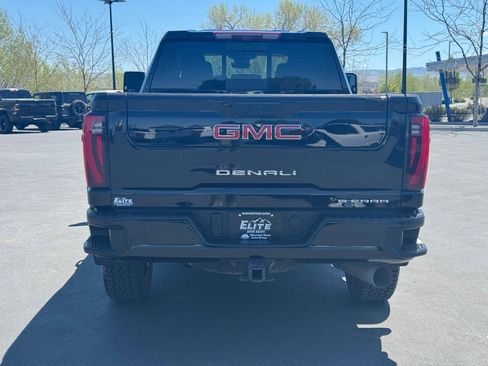 Used 2024 GMC Sierra 3500 Denali w/ Denali Reserve Package AWD/4WD image 7