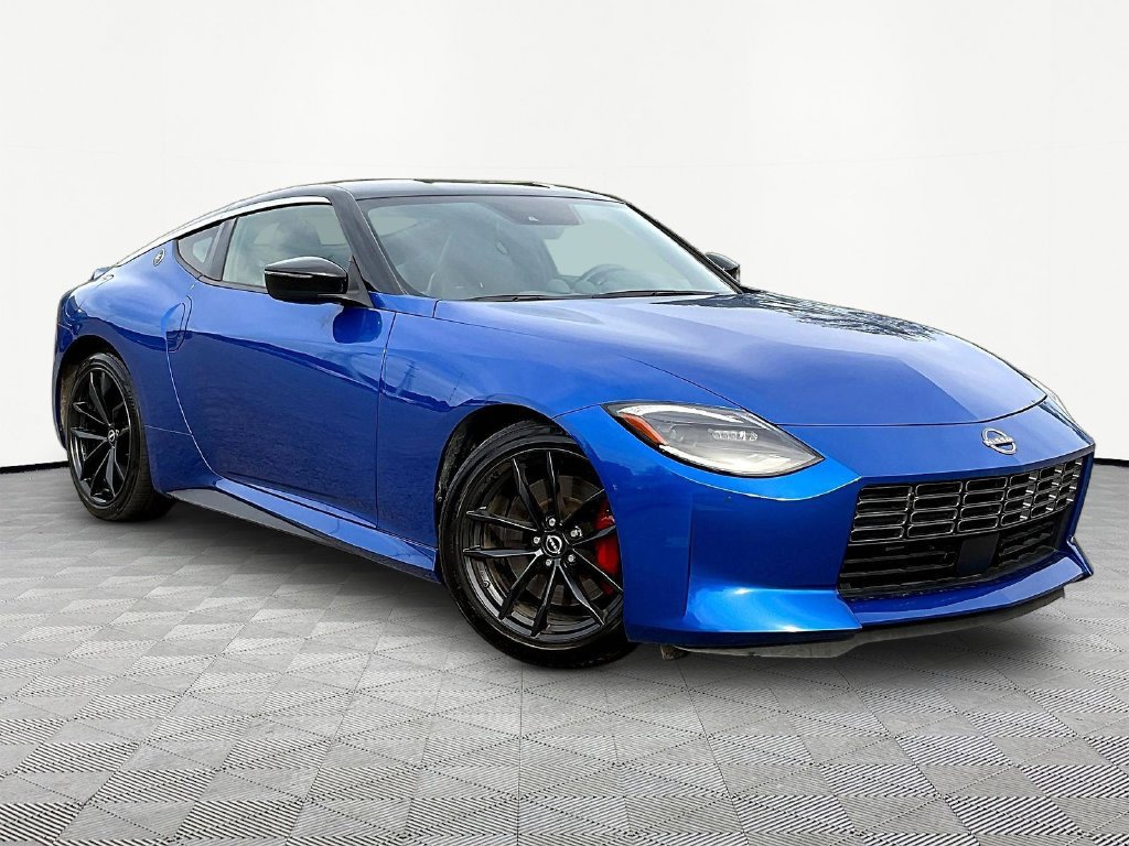 Used 2024 Nissan Z Performance w/ Floor Mat Package RWD image 4