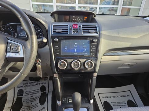 Used 2017 Subaru Forester 2.5i Premium image 22