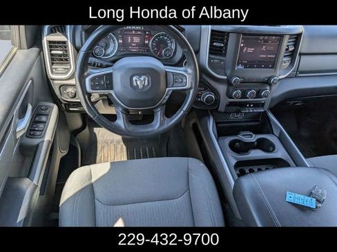 Used 2022 RAM 1500 Big Horn AWD/4WD image 17