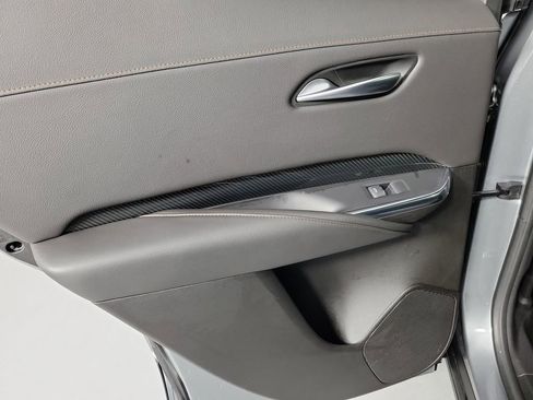 Used 2023 Cadillac XT4 Sport w/ Cold Weather Package FWD image 13