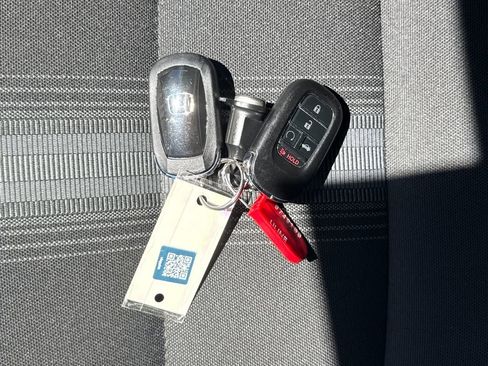 Used 2023 Honda Civic Sport image 35