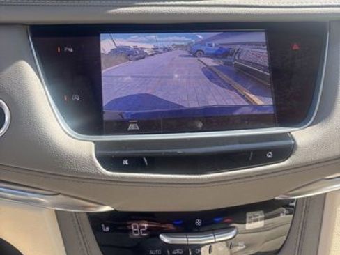 Certified 2025 Cadillac XT5 Premium Luxury FWD image 20