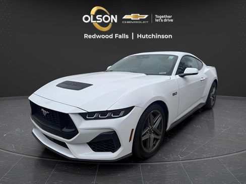 Used 2024 Ford Mustang GT Premium image 1