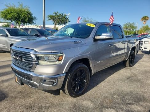 Used 2021 RAM 1500 Laramie AWD/4WD image 3