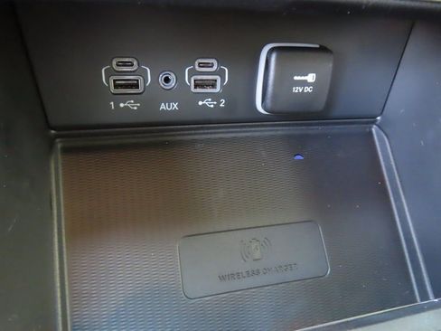 New 2025 Jeep Grand Cherokee L Altitude image 11