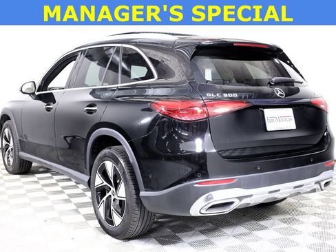 Certified 2024 Mercedes-Benz GLC 300 4MATIC image 4