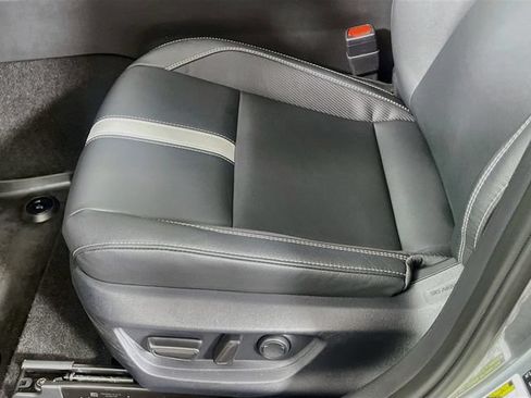 Used 2026 Toyota Camry SE FWD image 20