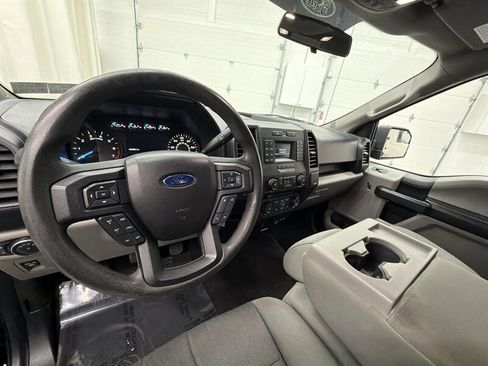 Used 2016 Ford F150 XL w/ Equipment Group 101A Mid AWD/4WD image 10