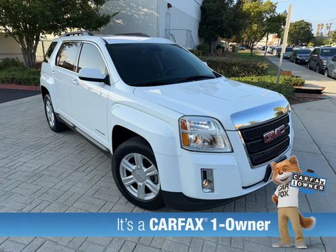 Used 2015 GMC Terrain SLT image 2