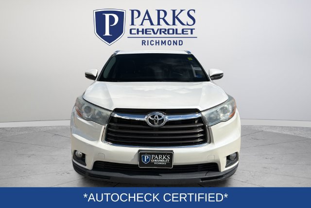 Used 2016 Toyota Highlander XLE AWD/4WD image 2