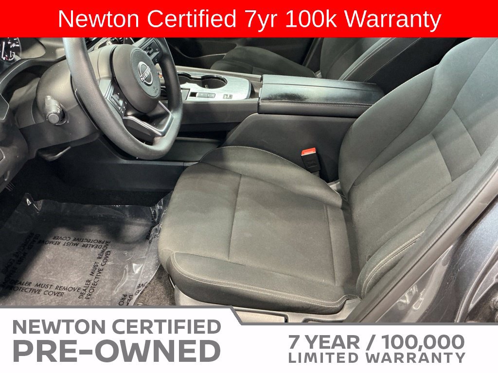 Used 2023 Nissan Rogue S FWD image 12