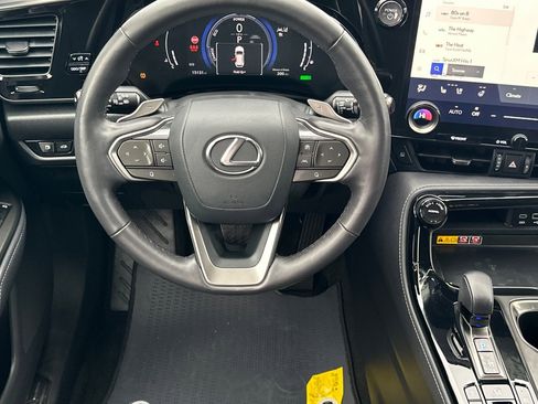 Used 2025 Lexus NX 350h AWD w/ Premium Package image 11
